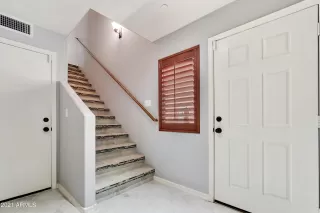 Photo #6: 6257094 Listing