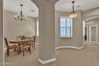 Photo #5: 6257422 Listing 