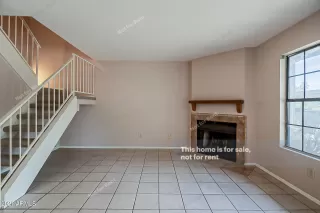 Photo #4: 6257853 Listing