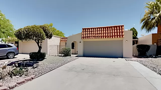 MLS: 6258064 Condo For Sale