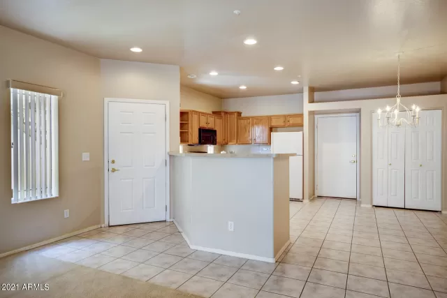 MLS: 6258546 Condo For Sale
