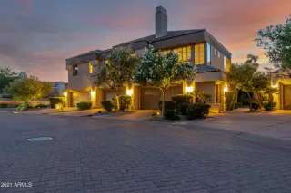 Photo #3: 6258705 Listing