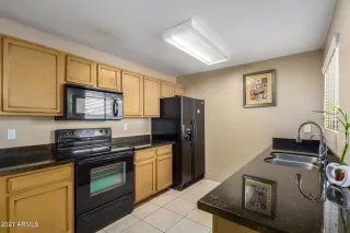 Photo #5: 6258923 Listing 