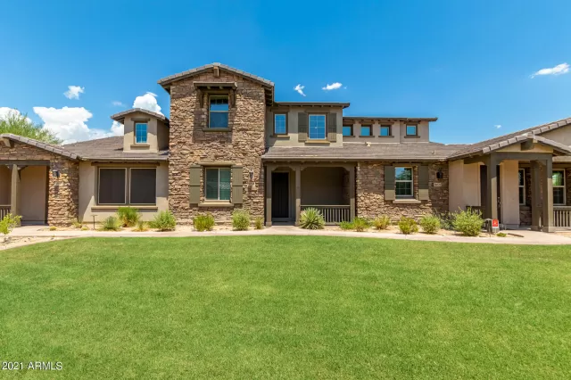 MLS: 6259117 Condo For Sale