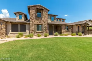 Photo #2: 6259117 Listing