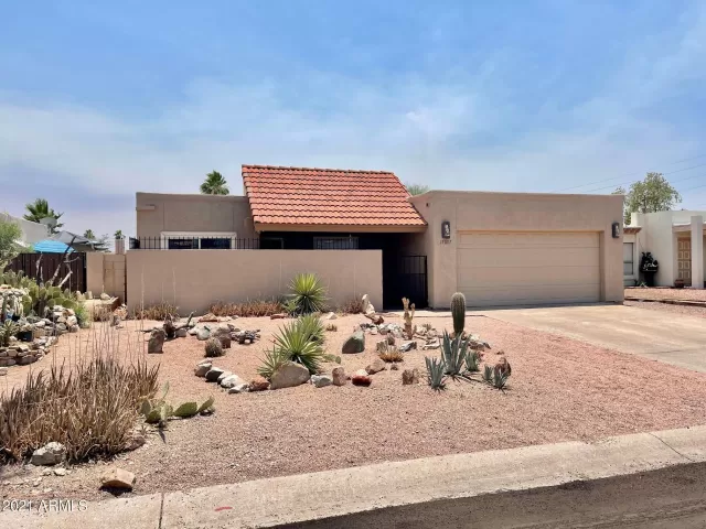 MLS: 6259144 Condo For Sale