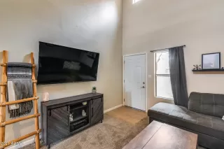 Photo #4: 6259344 Listing