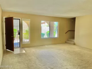 Photo #2: 6259371 Listing