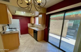 Photo #3: 6259371 Listing