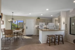 Photo #2: 6259548 Listing