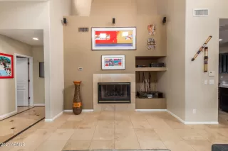 Photo #4: 6259741 Listing