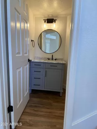 Photo #4: 6259921 Listing