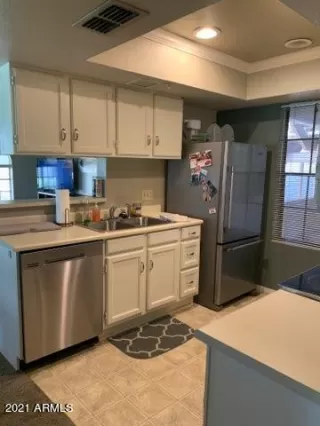 Photo #2: 6259942 Listing 