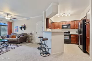 Photo #4: 6259953 Listing 