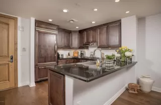 Photo #5: 6260066 Listing