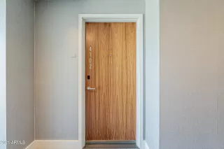 Photo #2: 6260443 Listing