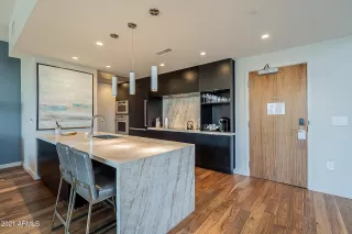 Photo #4: 6260443 Listing