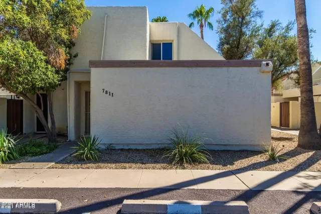 MLS: 6260594 Condo For Sale