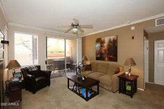 Photo #6: 6260858 Listing