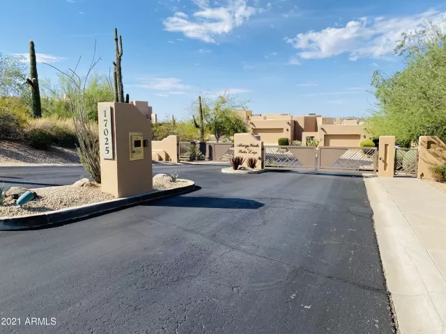 MLS: 6261014 Condo For Sale