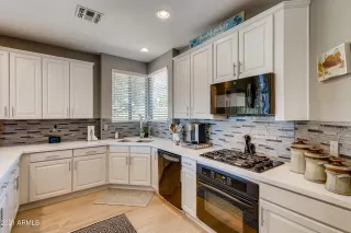 Photo #3: 6261014 Listing