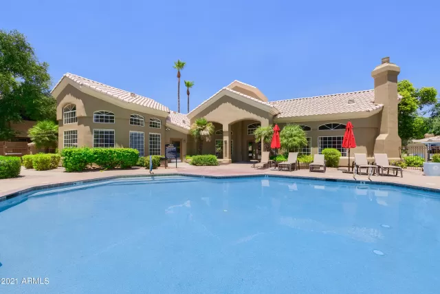 MLS: 6261046 Condo For Sale