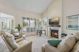 Photo #4: 6261135 Listing