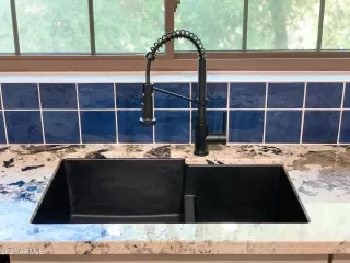 Photo #2: 6261326 Listing 