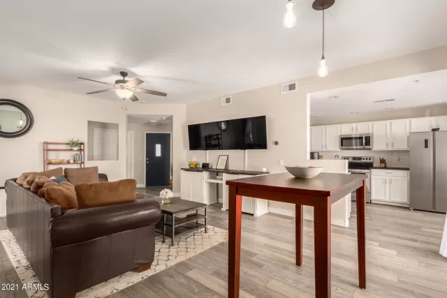 MLS: 6261529 Condo For Sale
