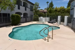 Photo #4: 6261785 Listing