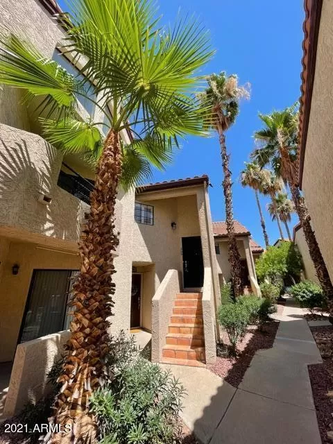 MLS: 6261910 Condo For Sale