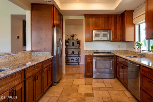 MLS: 6262094 Condo For Sale