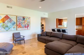 Photo #4: 6262094 Listing