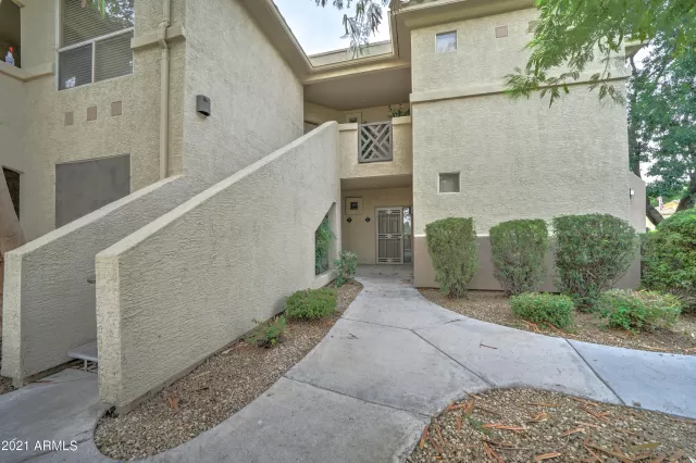 MLS: 6262171 Condo For Sale