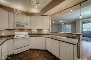 Photo #6: 6262171 Listing