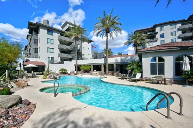 MLS: 6262365 Condo For Sale