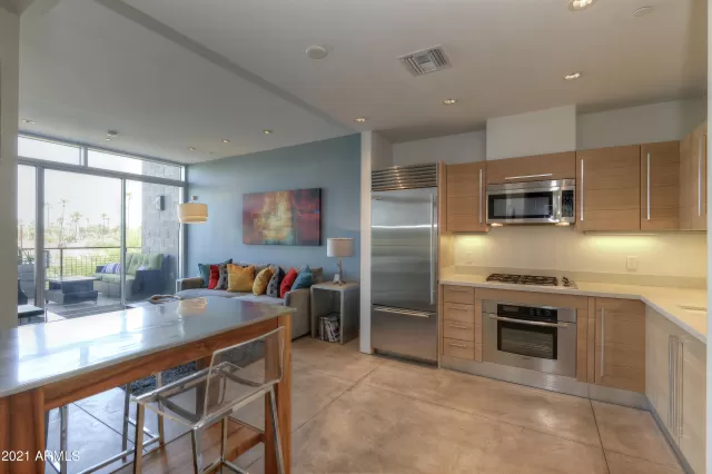 MLS: 6262503 Condo For Sale