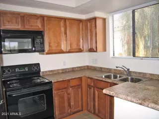 Photo #2: 6262627 Listing