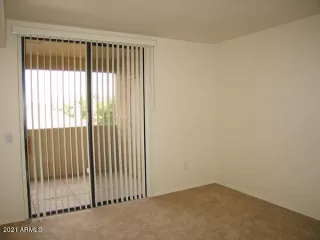 Photo #5: 6262627 Listing