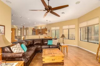 Photo #5: 6262701 Listing 