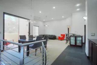 Photo #3: 6262827 Listing