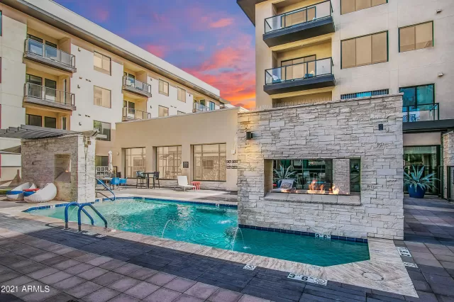 MLS: 6262872 Condo For Sale