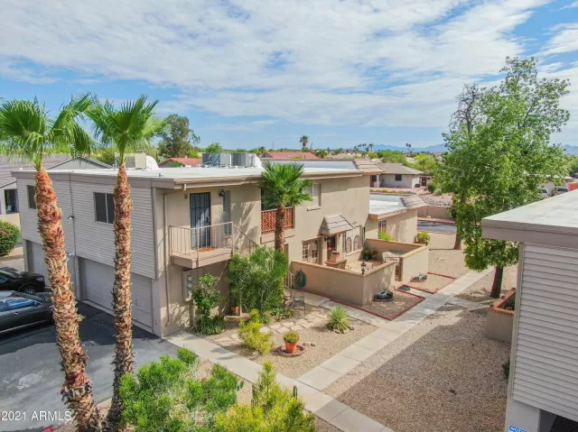 MLS: 6262918 Condo For Sale