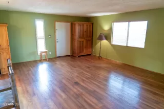 Photo #3: 6262918 Listing