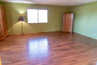 Photo #4: 6262918 Listing