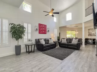 Photo #1: 6263293 Listing