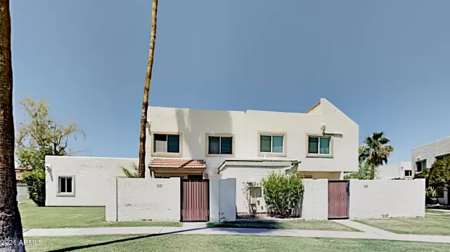 MLS: 6263327 Condo For Sale