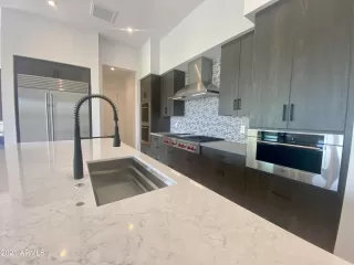 Photo #2: 6263328 Listing 