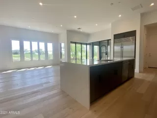 Photo #5: 6263328 Listing 