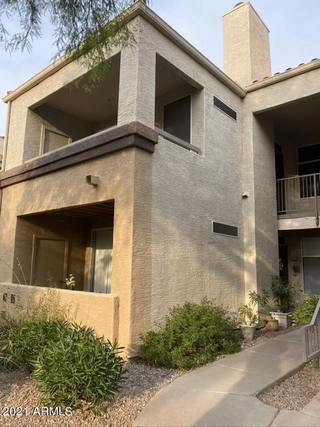 MLS: 6263344 Condo For Sale